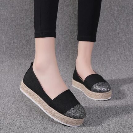 Plus Size Breathable Canvas Shoes Flat