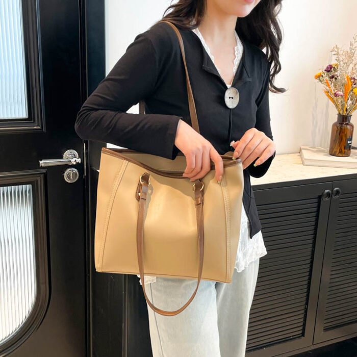 Contrast Color Retro Large Capacity New High Sense Tote Bag Student Leisure Commuter Bag